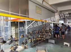 靖江恒強(qiáng)塑膠小型自動(dòng)電泳生產(chǎn)線